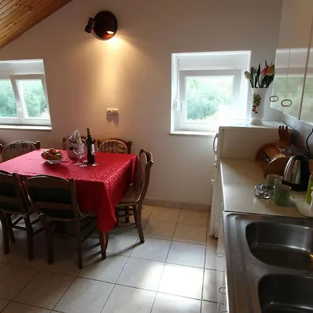 Daire Lipovac Sveti Anton (Krk)