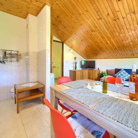 Lipovac Daire Sveti Anton (Krk)